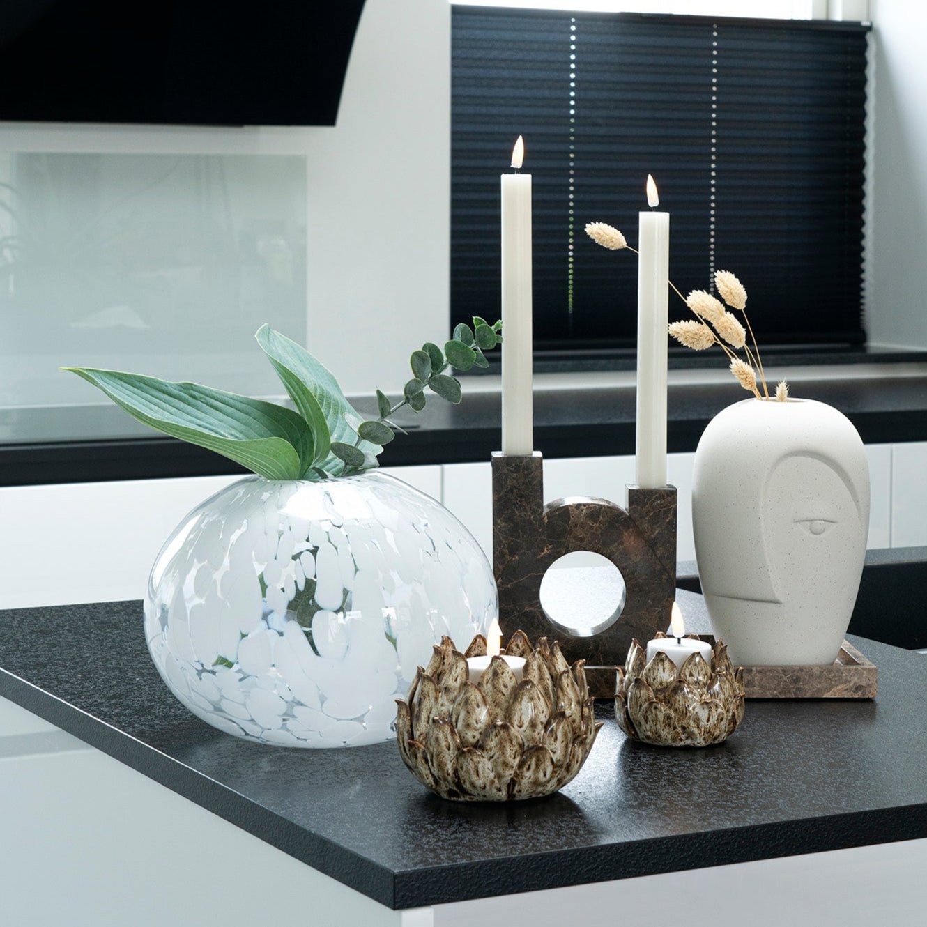 SOFUM | פמוט זוגי משיש חום בעיצוב מודרני