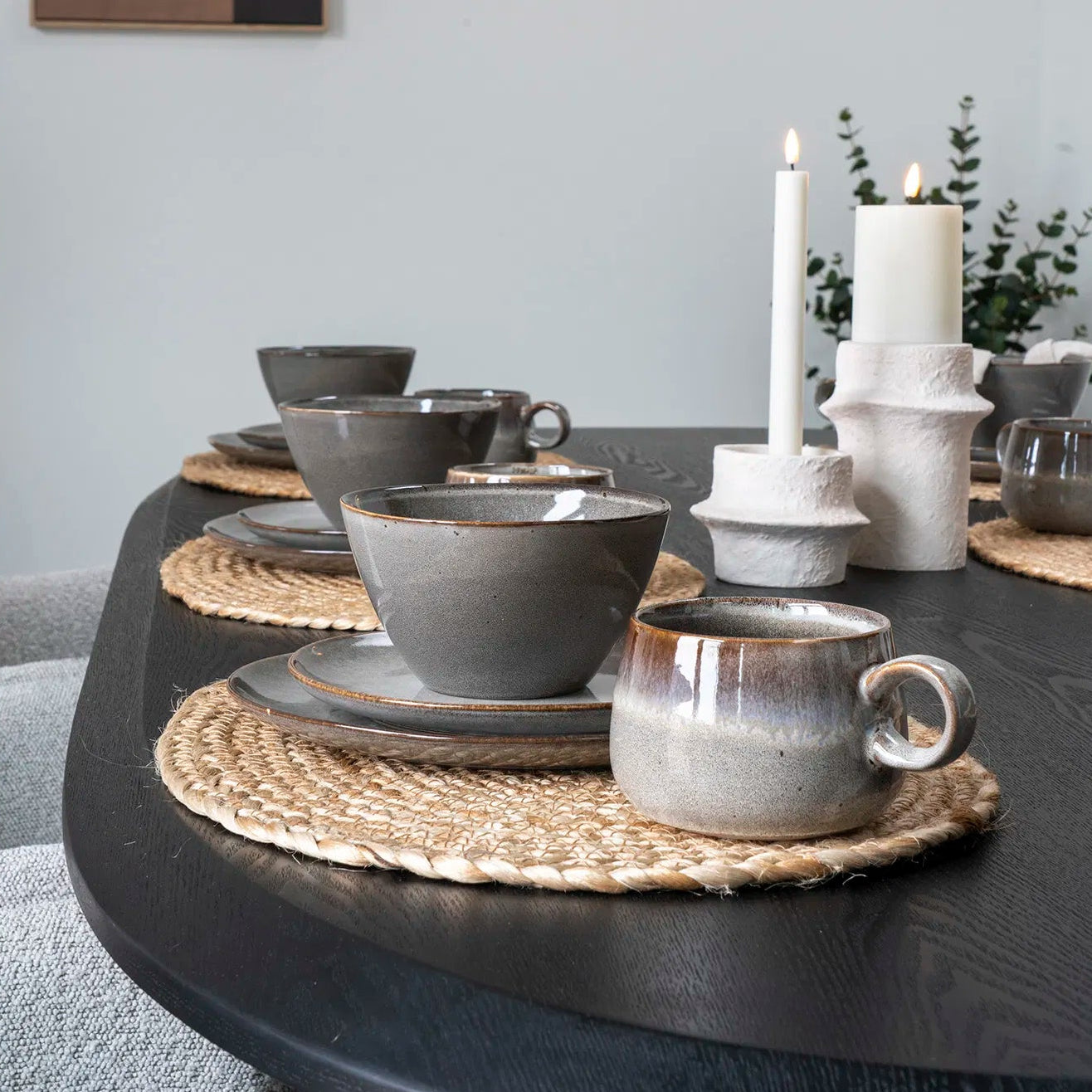 BIVO | סט צלחות קרמיקה בגווני חום ואפור, מגיעה בשני גדלים - KUALA