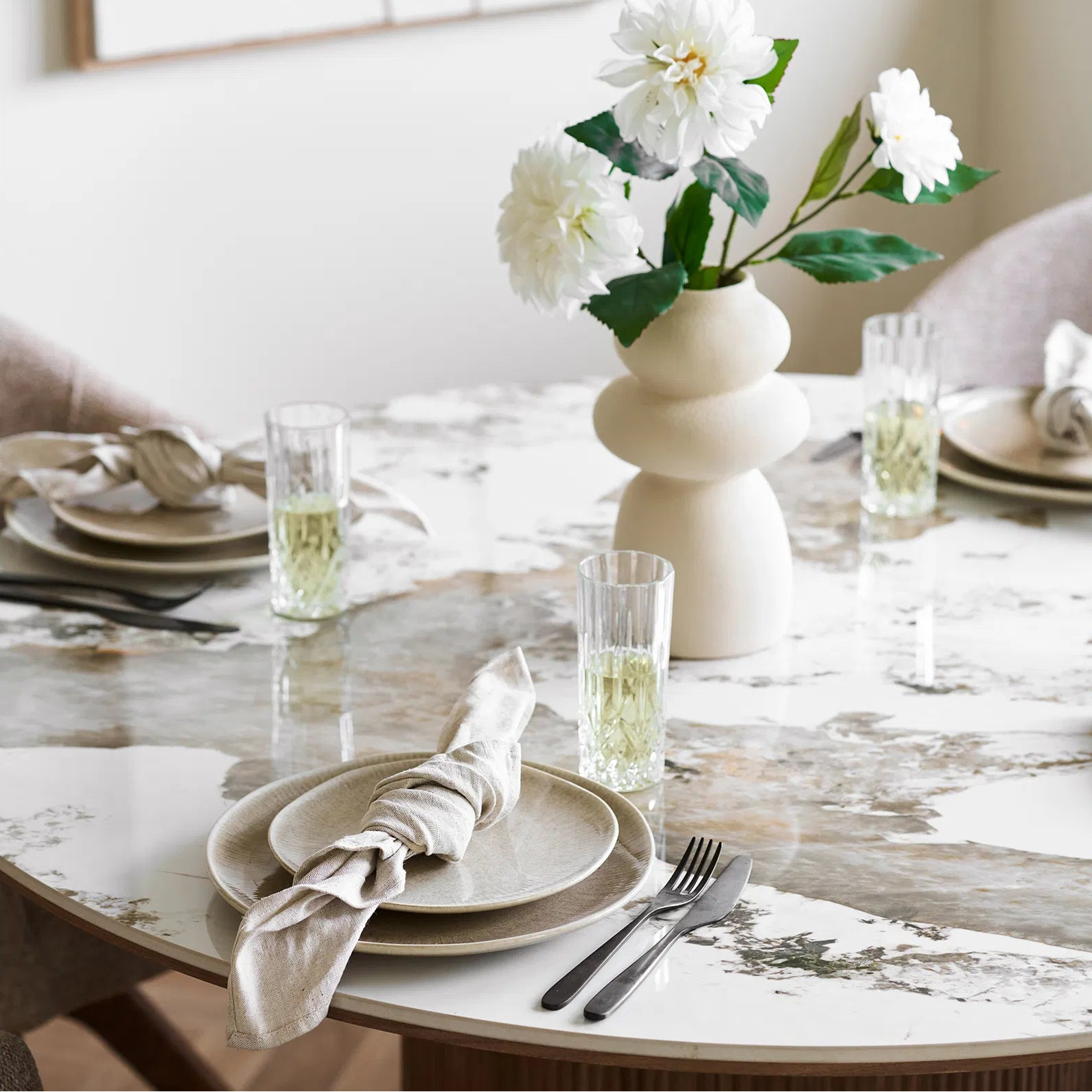 ALEN | צלחת קרמיקה בגוון בז', מגיעה בשני גדלים - KUALA