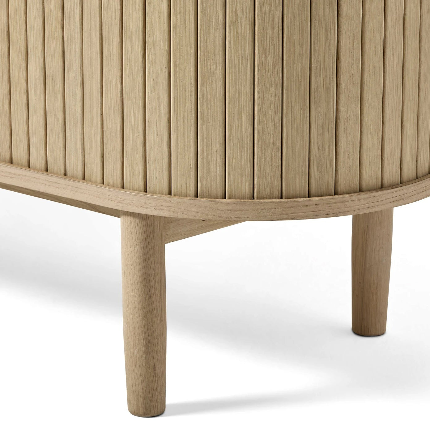 VURO | מזנון נורדי אובלי מעץ עם 2 דלתות סלייד - KUALA