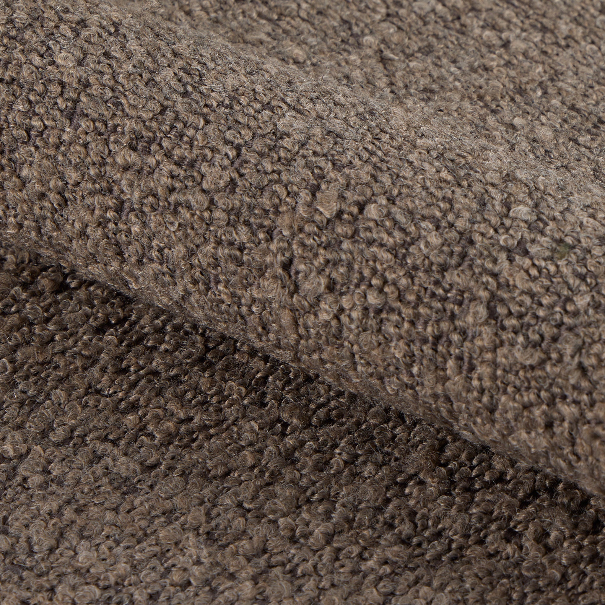 CEDARO | כיסא מרופד בבד אריג בשילוב עץ אלון - KUALA