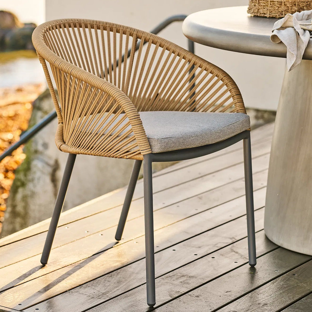 ARVE | כיסא אוכל מאלומיניום בשילוב חבלים - KUALA