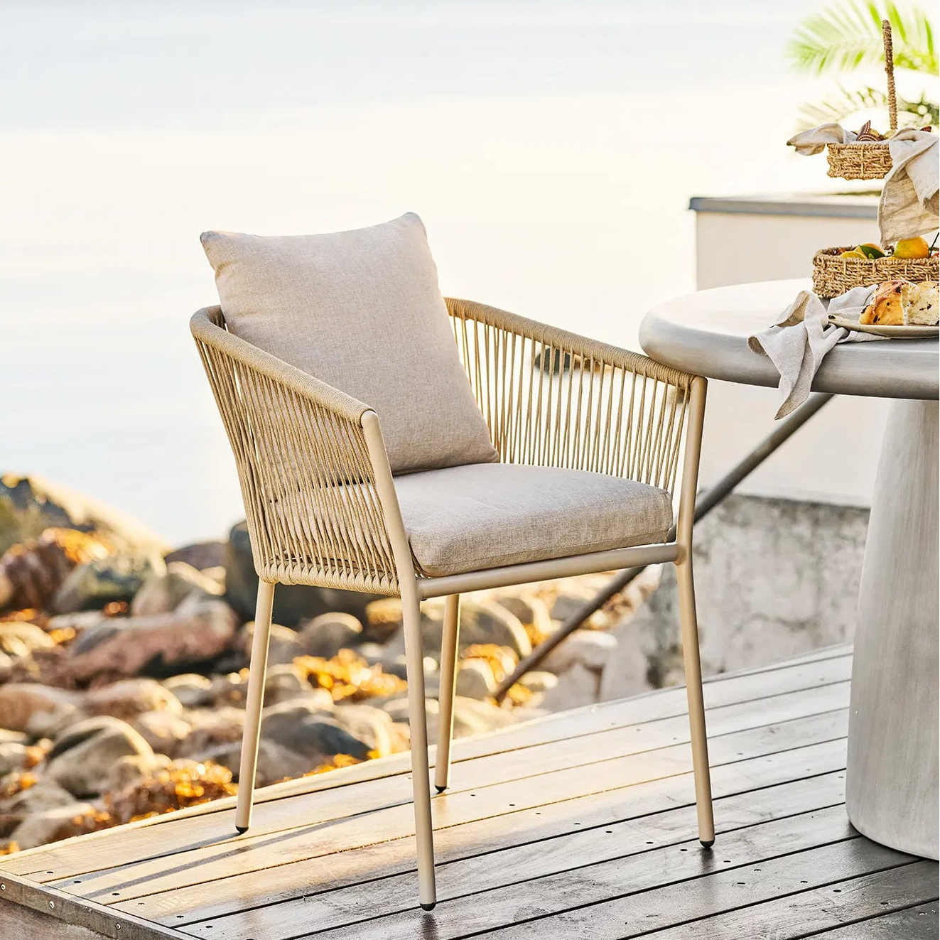 ARKA | כיסא אוכל מאלומיניום וחבלים עם כרית ישיבה - KUALA