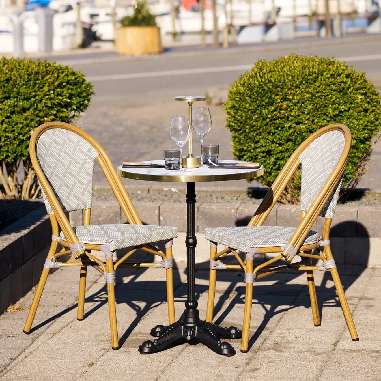 ZOROKU | שולחן ביסטרו עגול מעץ ומתכת, קוטר 60 ס"מ