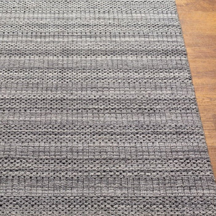 FUMO | שטיח מעוצב בסגנון מודרני