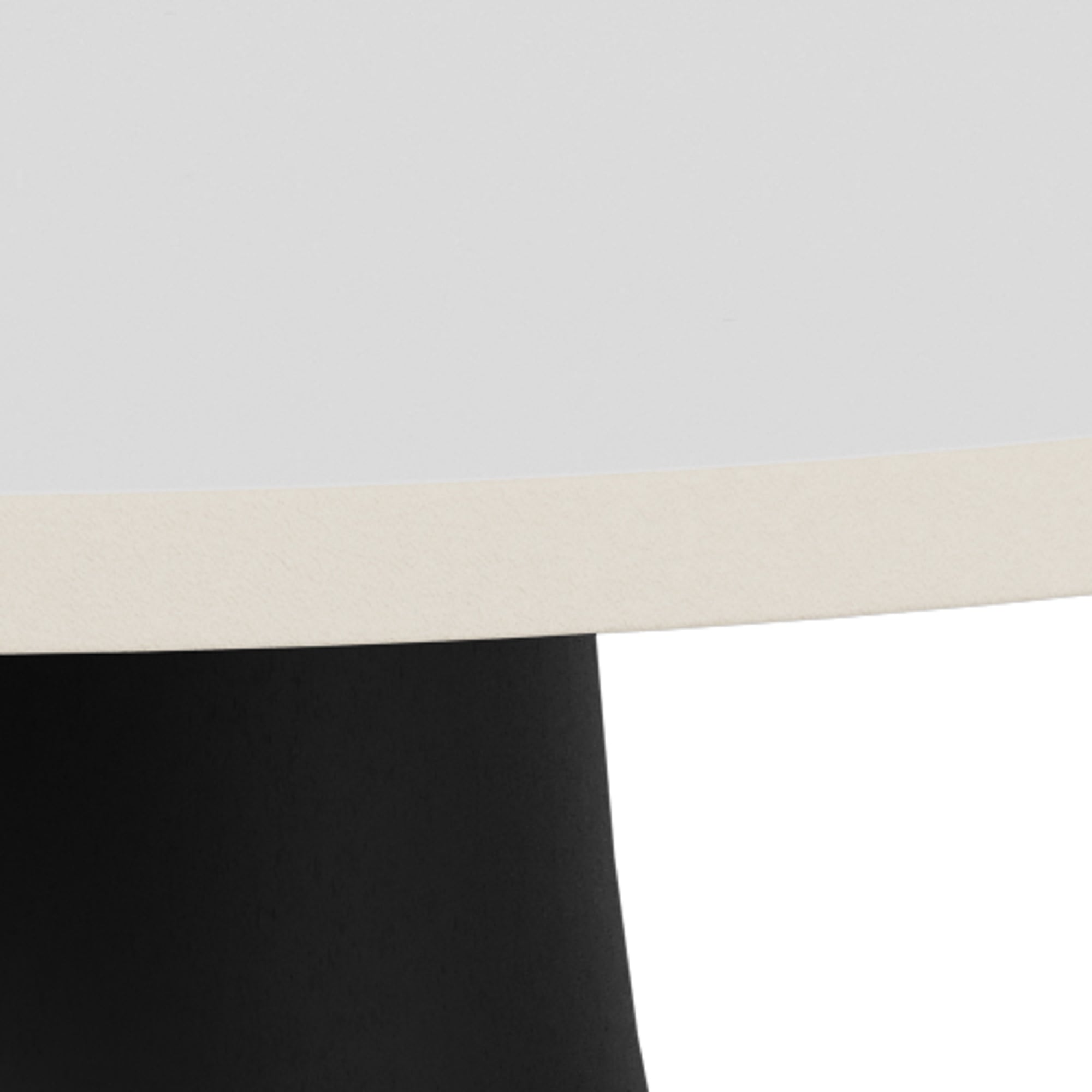 YUMIKA | שולחן צד עגול מקרמיקה ומתכת, קוטר 45 ס"מ - KUALA