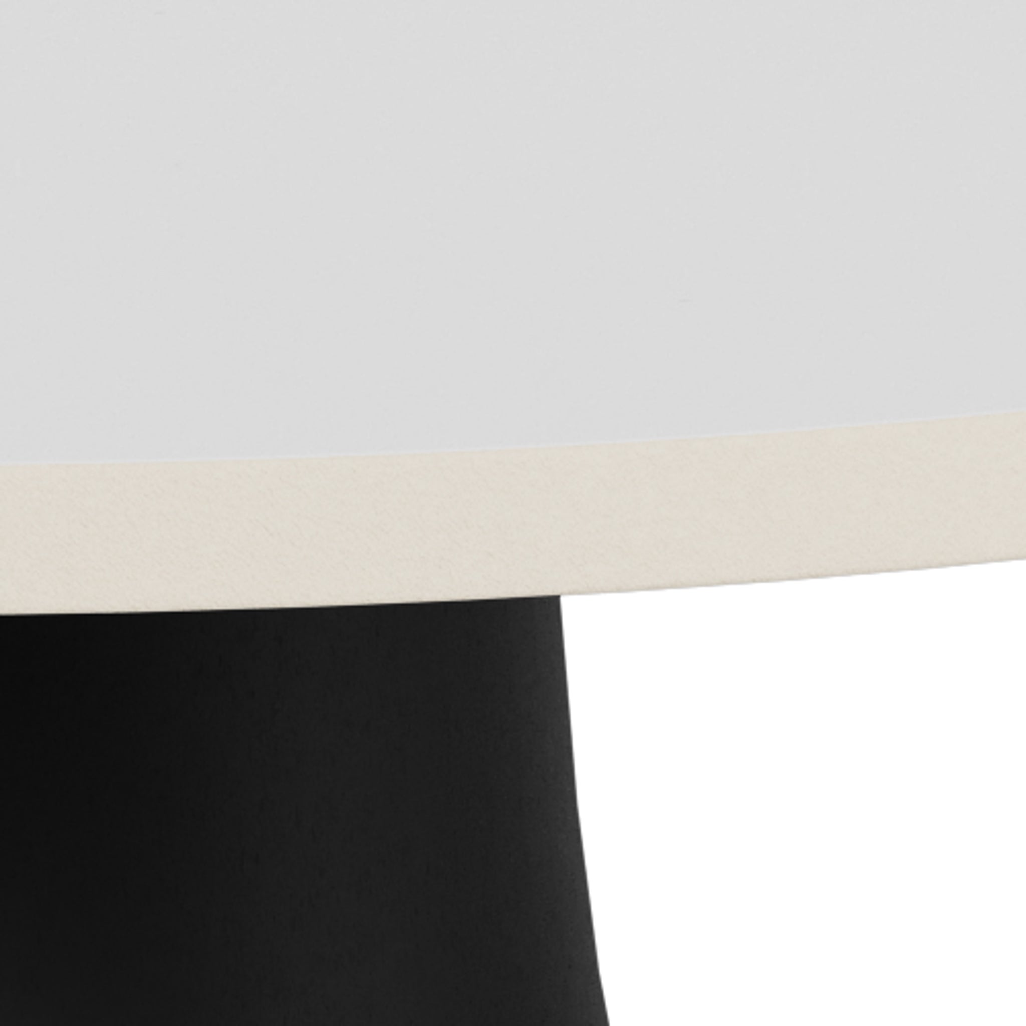 YUMIKA | שולחן צד עגול מקרמיקה ומתכת, קוטר 45 ס"מ - KUALA