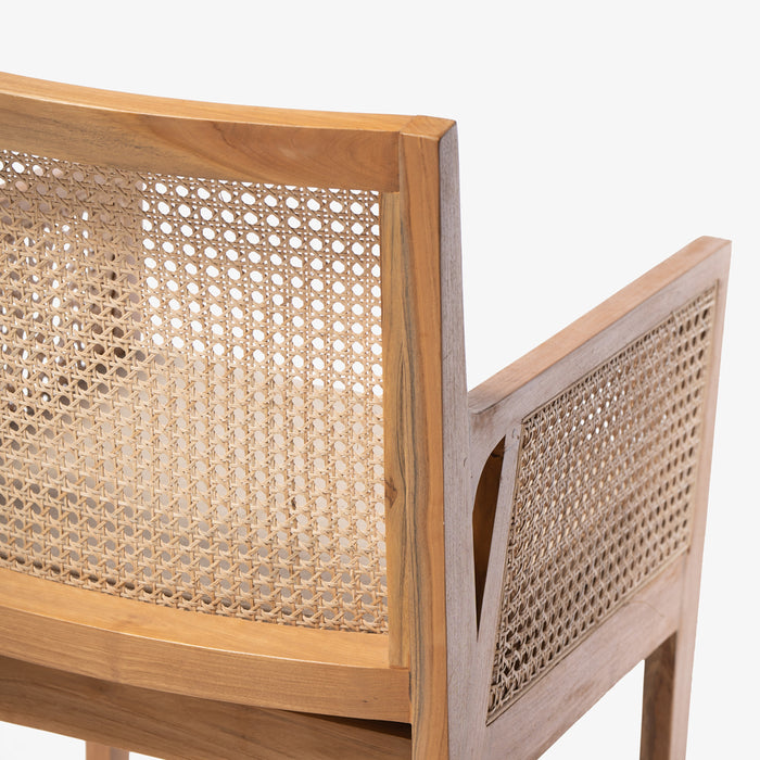 TOULON | כורסא בסגנון בוהו שיק מעץ מלא בשילוב ראטן ומושב מרופד