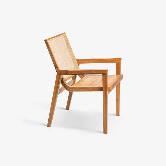 GAN | כיסא בוהו שיק מעץ טיק בשילוב ראטן בגוון טבעי