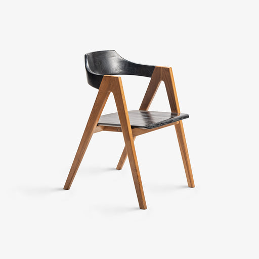 מעבר לעמוד מוצר MJOLNER | כיסא נורדי עם משענת מעוגלת