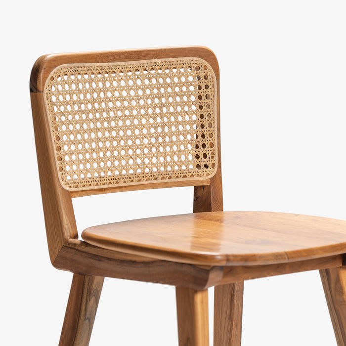 Forli | כיסא בר מעוצב מעץ טיק בשילוב ראטן