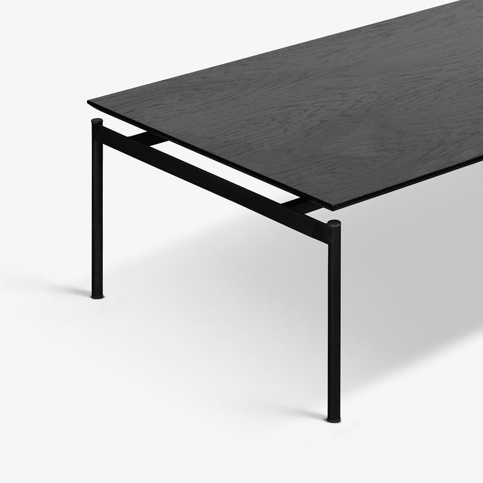 COLTON | שולחן סלון נורדי מעץ בגוון שחור