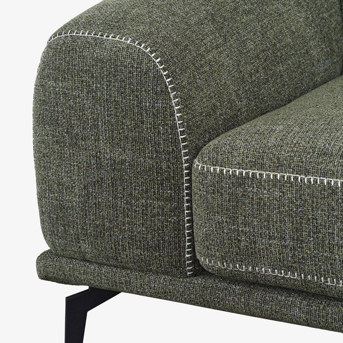 PICORIT | כורסא מעוצבת עם תפרים דקורטיביים