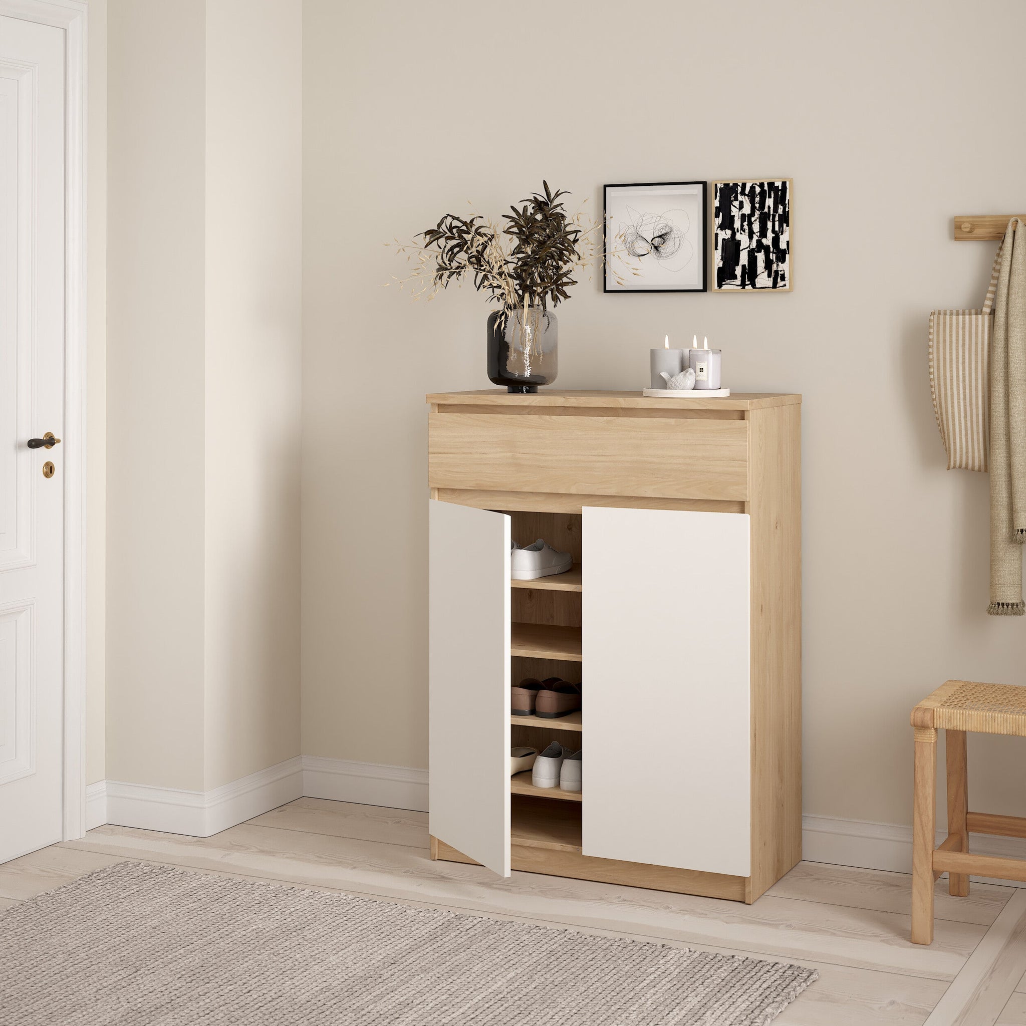 GORMI | ארון נעליים ממלמין, עם מדפים ומגירה