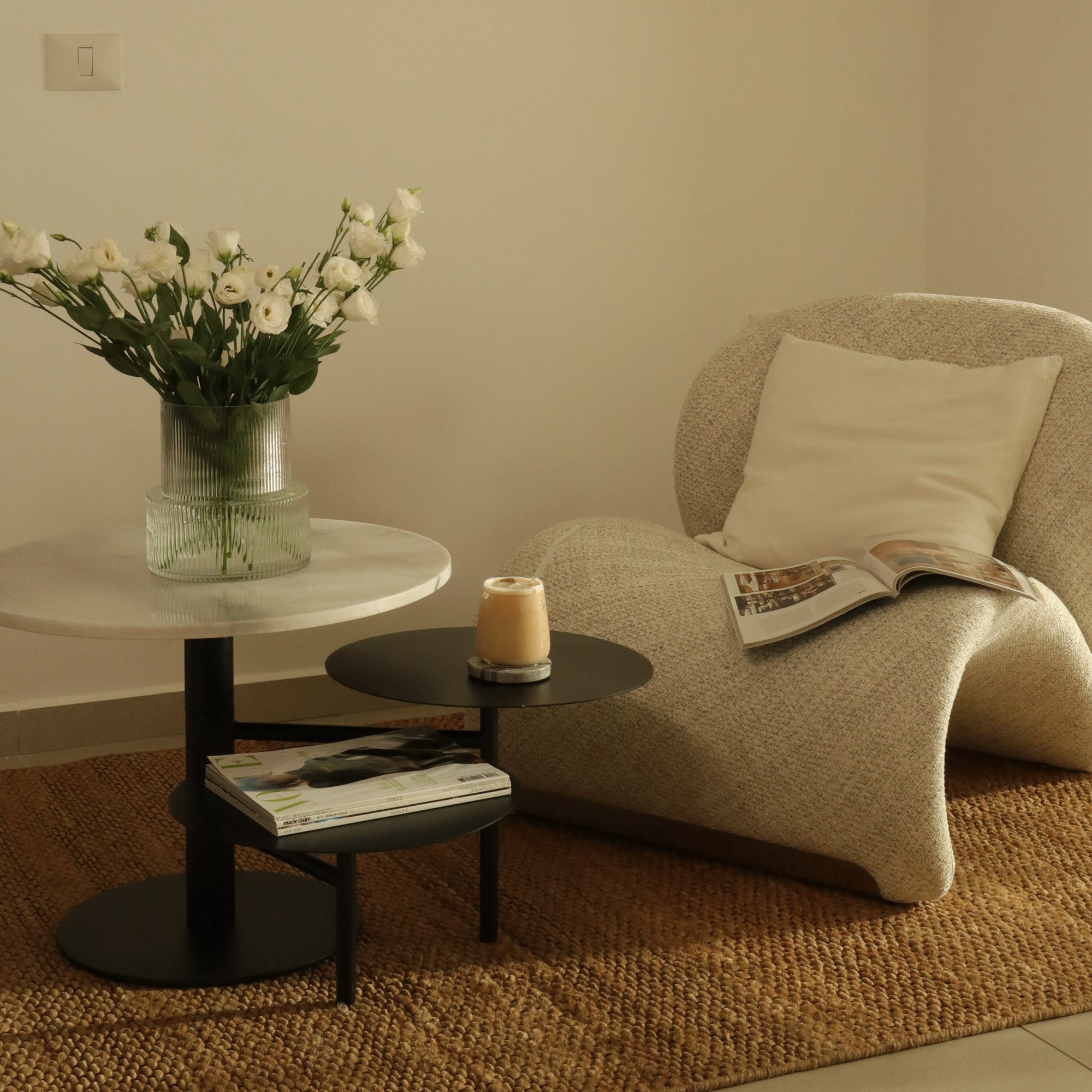 HOGENSS | כורסת ברבור מעוגלת