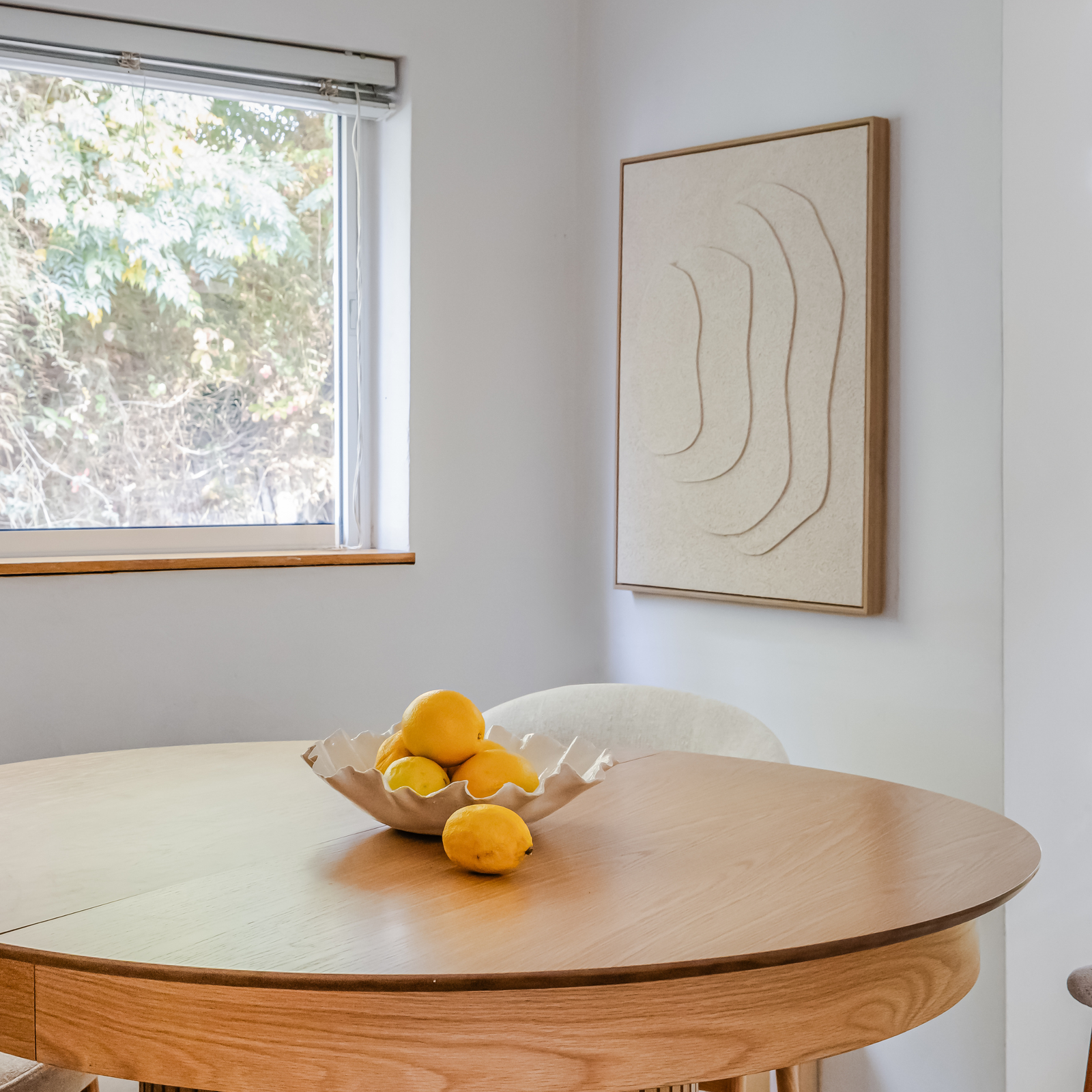 MEYA | פרינט דיגיטלי מופשט במסגרת עץ מלא