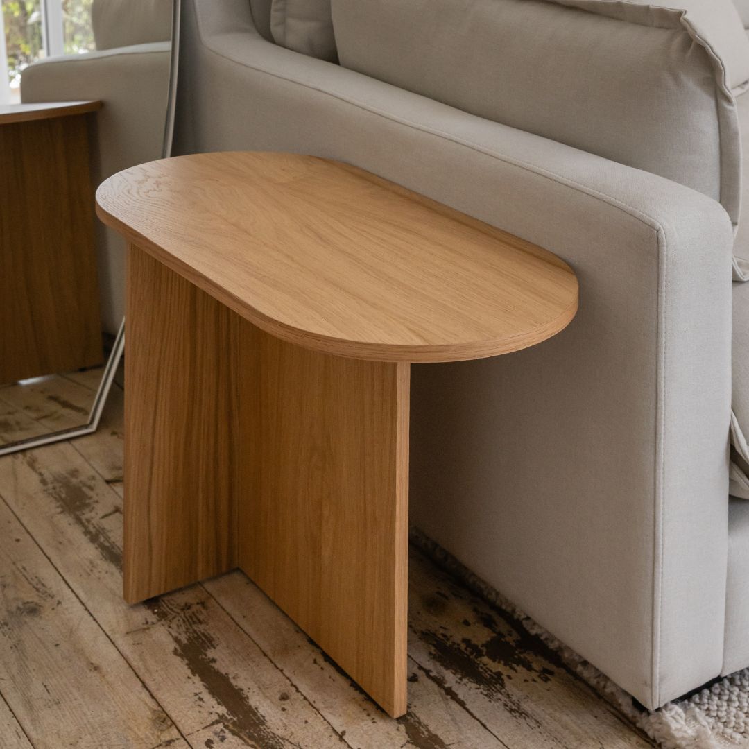 SAJA | שולחן צד אובלי מעץ, 70/35 ס"מ