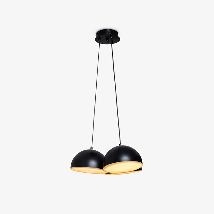 JAENA | מנורת תליה מעוצבת בגוון שחור עם שלושה אהילים