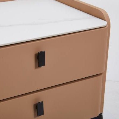 GORMAL | שידת לילה מרופדת, 52/42 ס"מ, עם מגירות ומגש עליון - KUALA