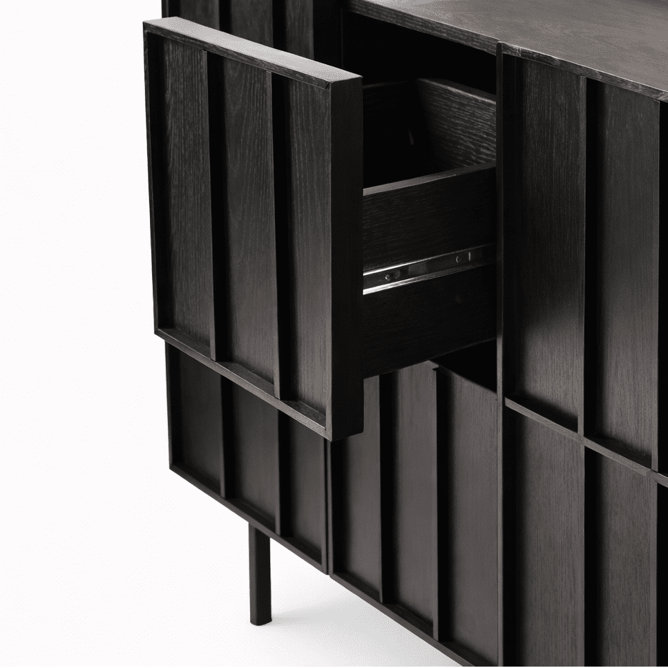 HALVO | קומודה מעץ ומתכת, עם מגירות ומדפים סגורים - KUALA