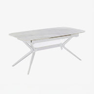 סהרה בשילוב רגליים אוף-וויט