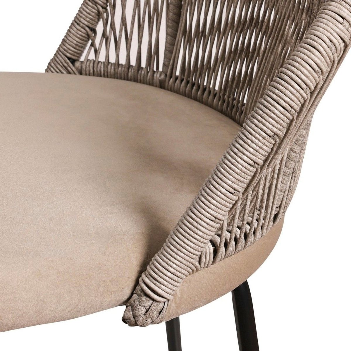 HOLDIN | כיסא בר מרופד בבד קטיפה בשילוב ראטן ורגלי מתכת - KUALA