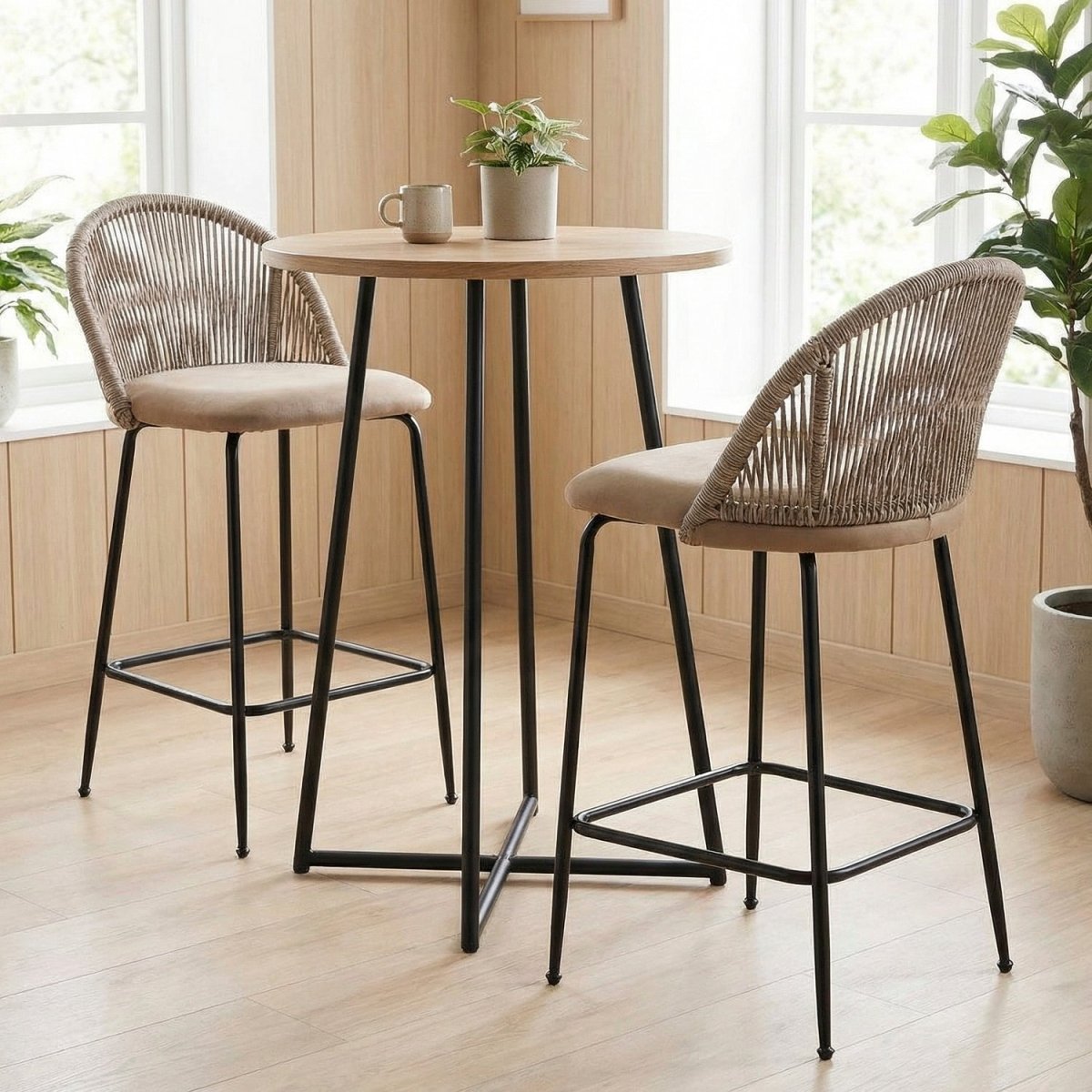 HOLDIN | כיסא בר מרופד בבד קטיפה בשילוב ראטן ורגלי מתכת - KUALA