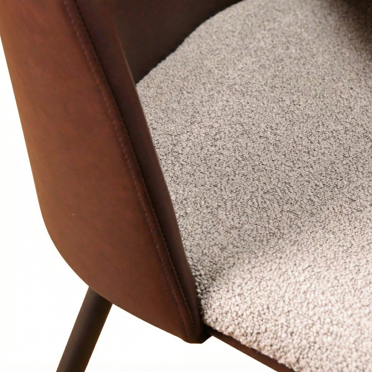 LINNRO | כיסא אוכל מרופד בבד דמוי עור בשילוב בד אריג ומתכת - KUALA