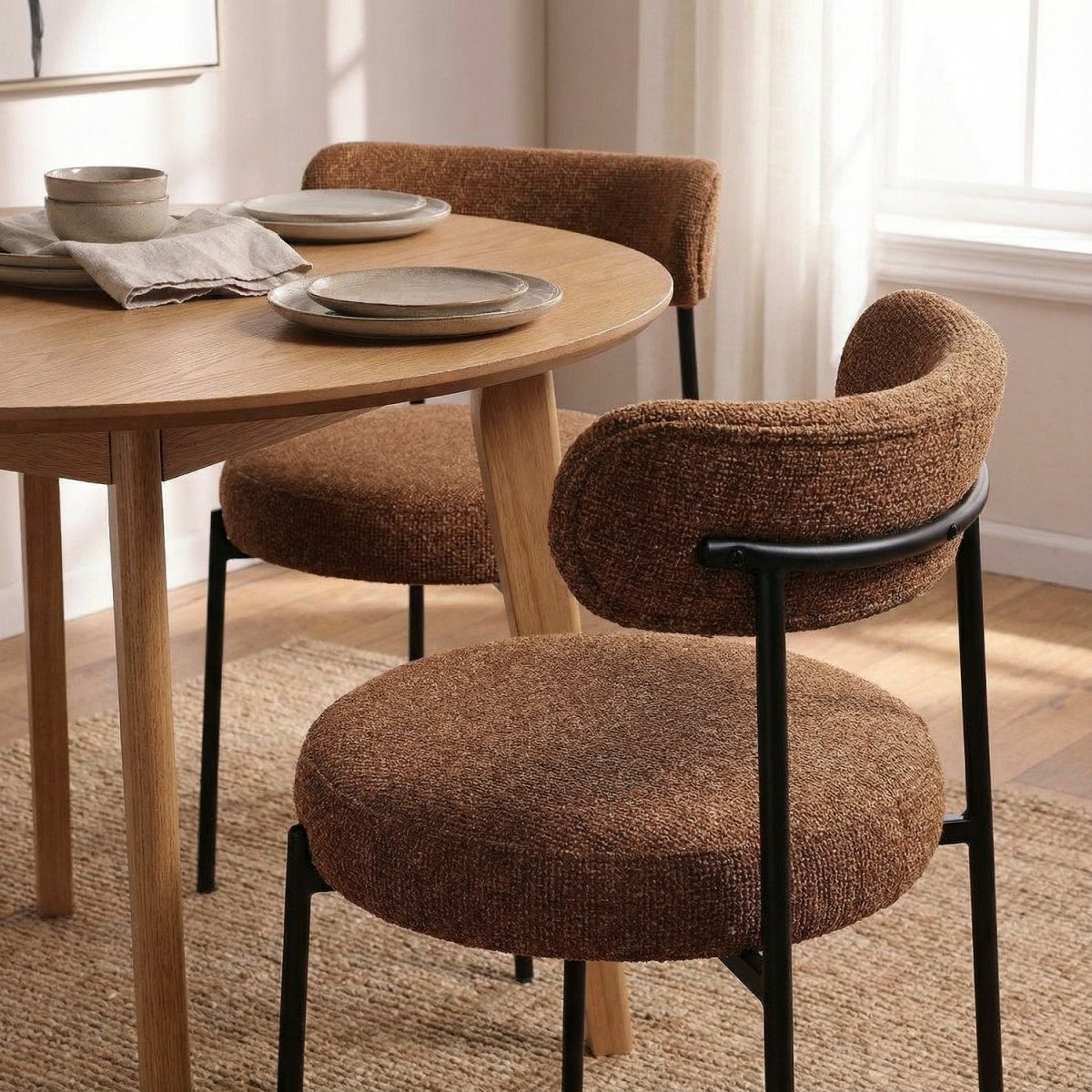 LIVER | כיסא אוכל מרופד בבד אריג בשילוב מתכת - KUALA