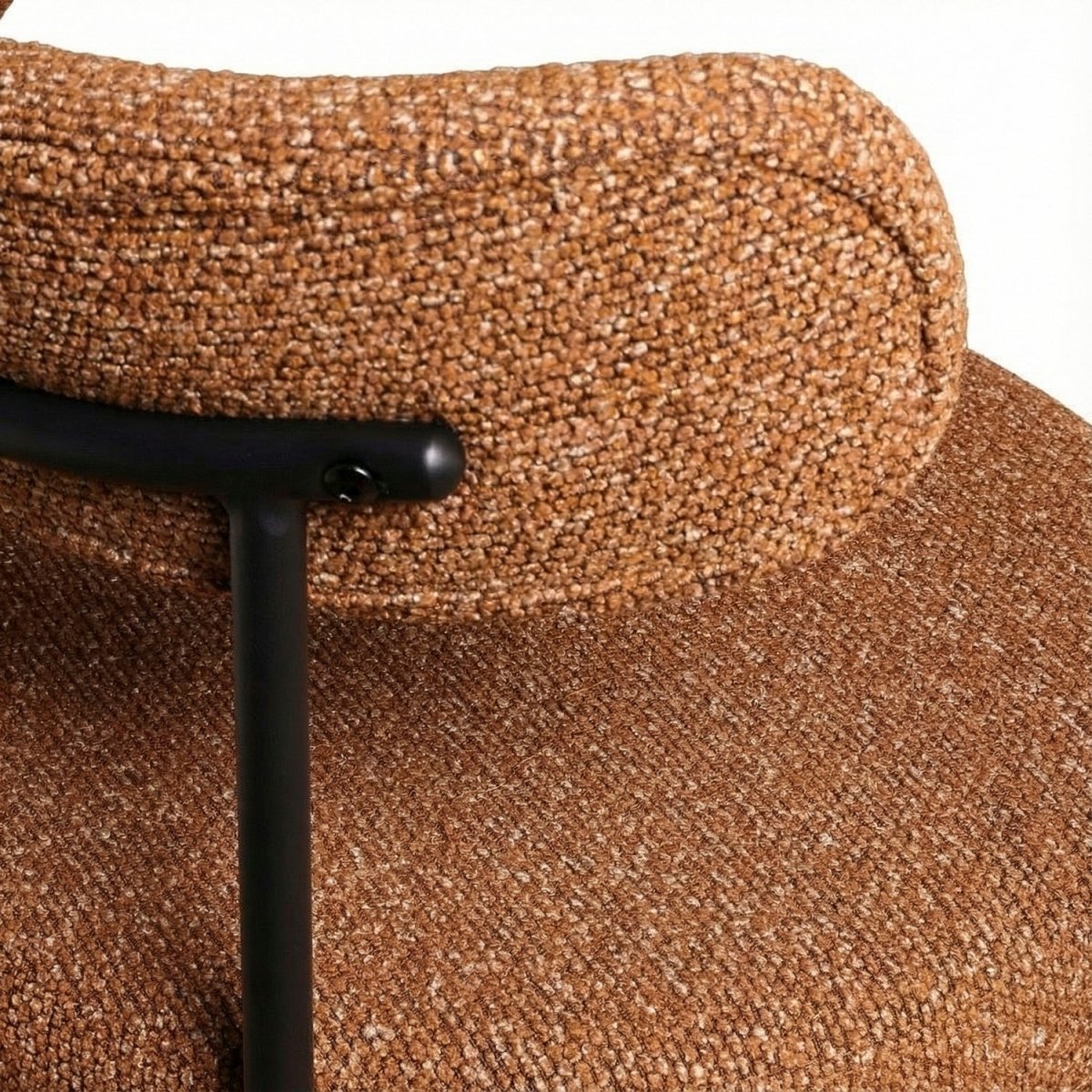 LIVER | כיסא אוכל מרופד בבד אריג בשילוב מתכת - KUALA