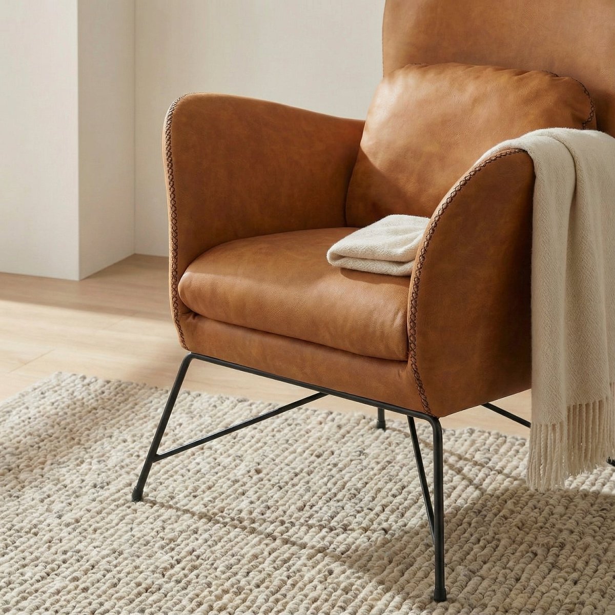 LIVIG | כורסא מרופדת בבד דמוי עור - KUALA