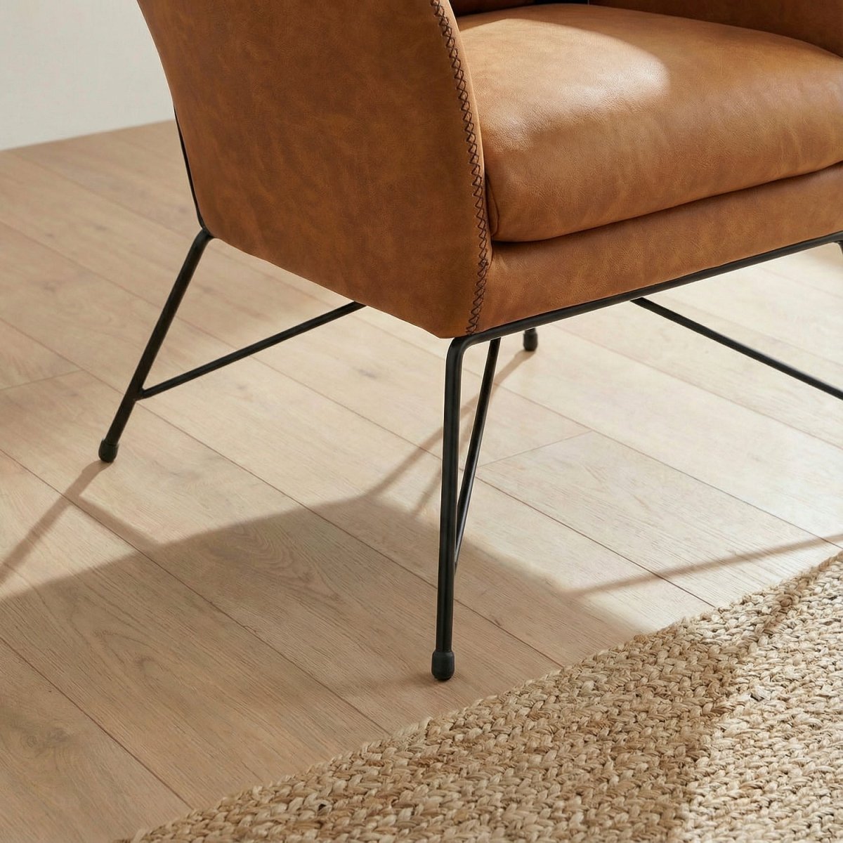 LIVIG | כורסא מרופדת בבד דמוי עור - KUALA