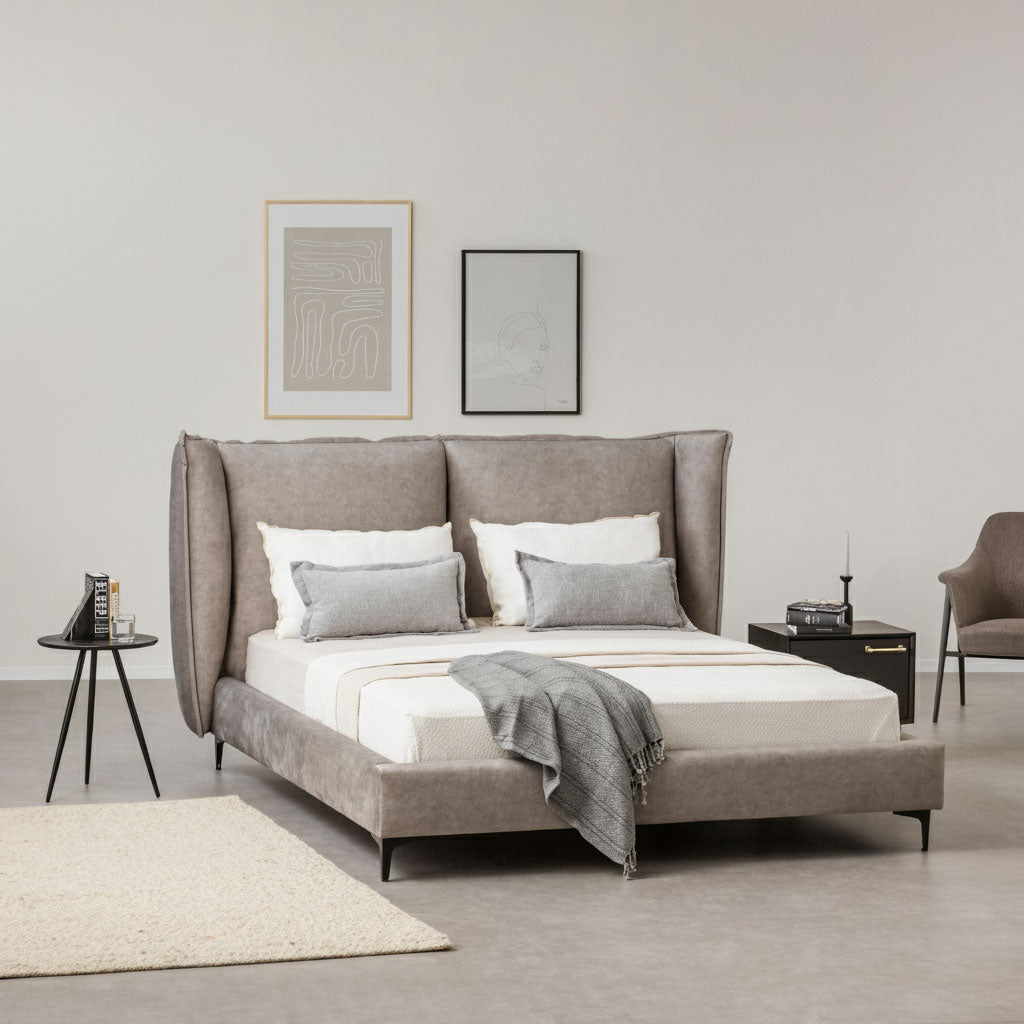 MELEFICENT | מיטת מעצבים מבד דמוי עור