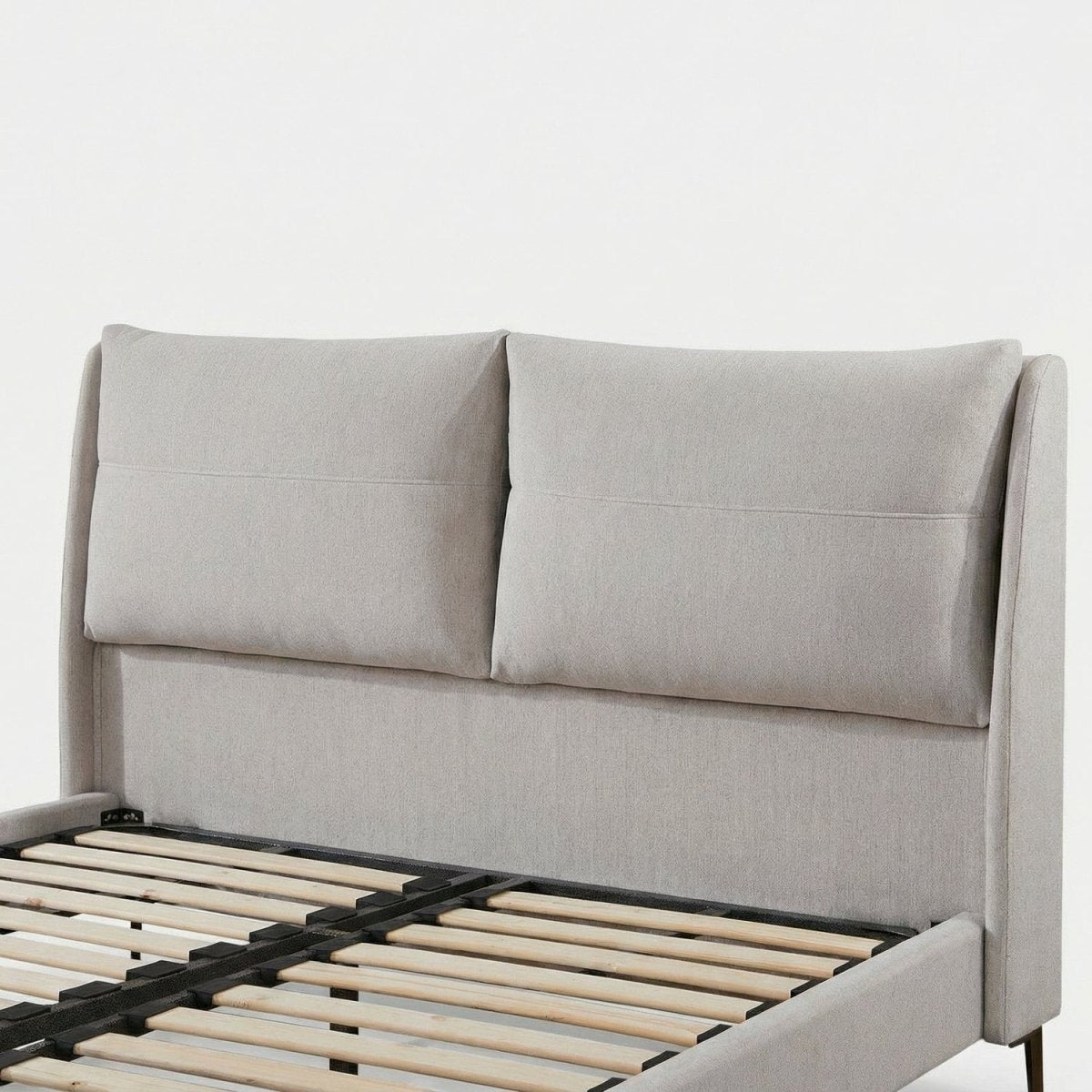 MIKMI | מיטה זוגית מרופדת בבד אריג, 160/200 ס"מ - KUALA