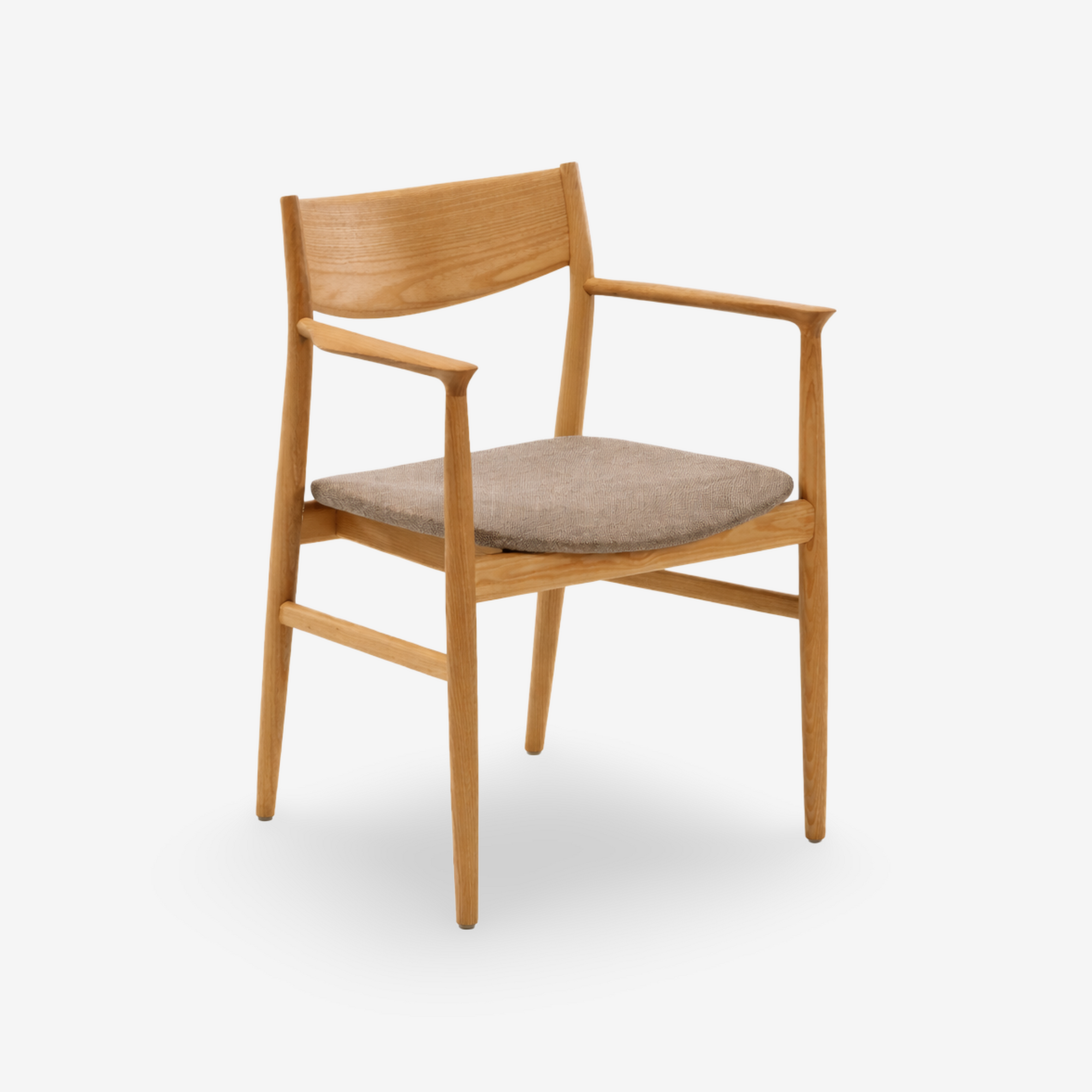 MOLI | כיסא אוכל מעוצב מעץ מילה וריפוד אריג