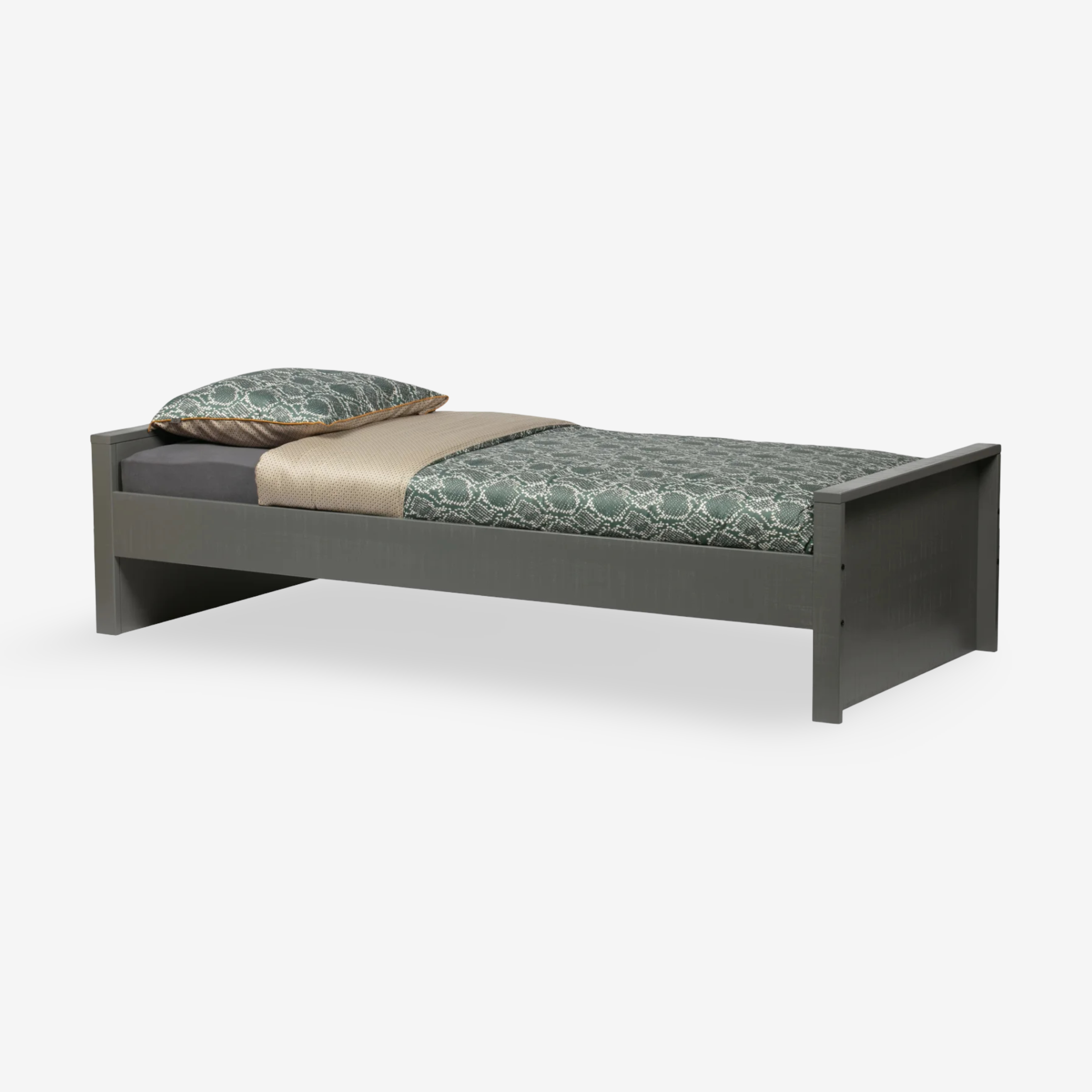 KURTS | מיטת ילדים מעץ אורן