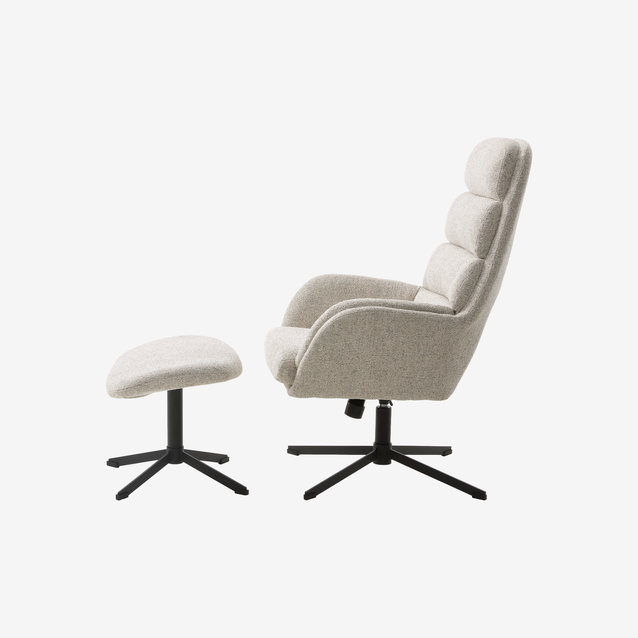 TUREBE | כורסת מנהלים מעוצבת עם הדום תואם