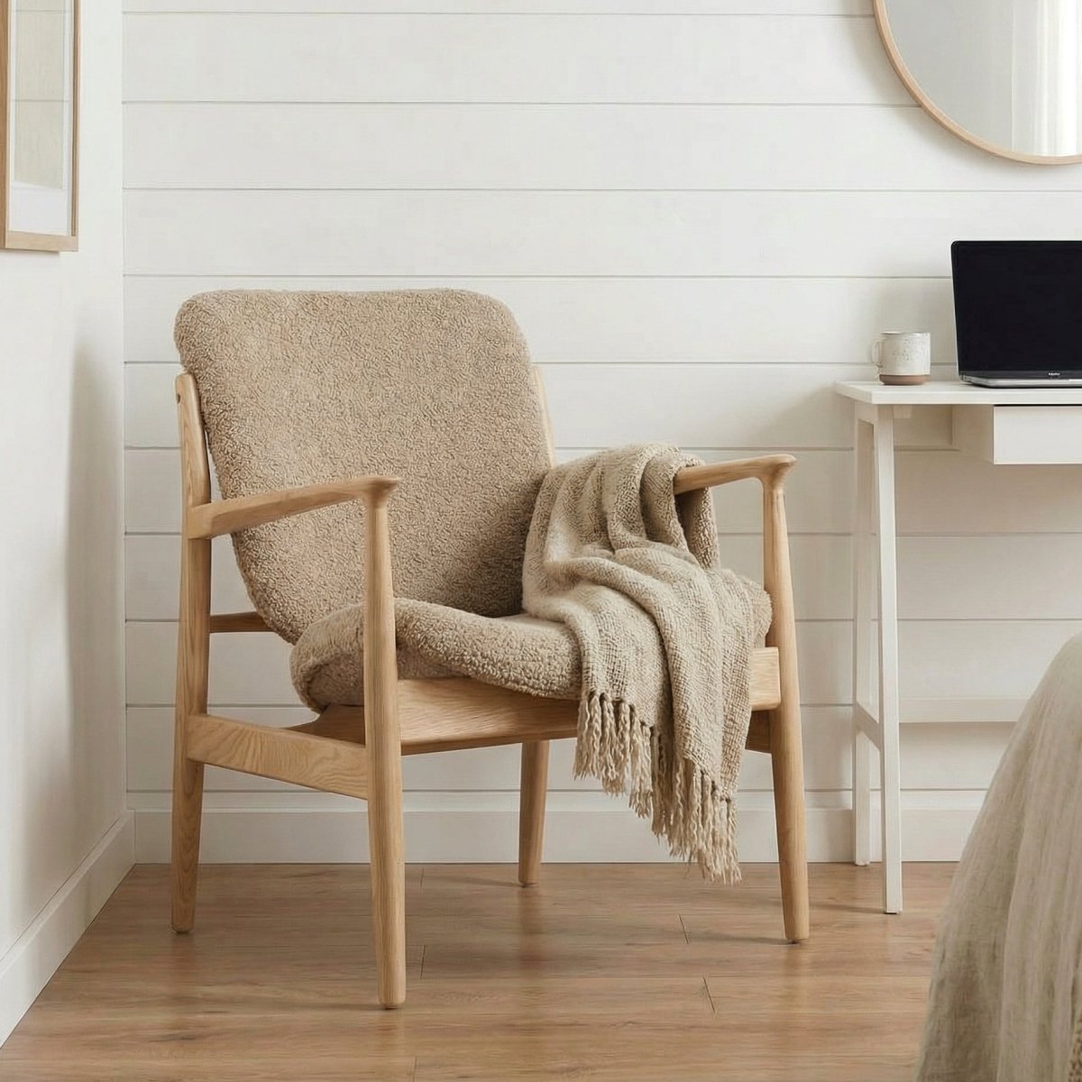 SONDS | כורסא מעץ מלא מרופדת בבד אריג - KUALA