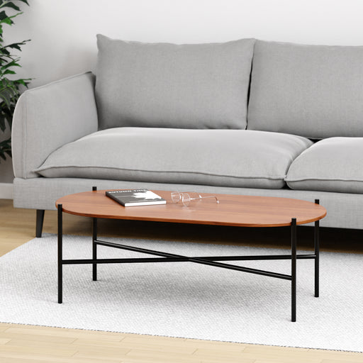מעבר לעמוד מוצר Springerton | שולחן סלון אובלי מעץ, בגוון אגוז ובשילוב ברזל
