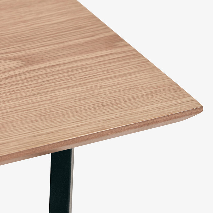 KARI | שולחן סלון מעץ אלון בשילוב ברזל שחור