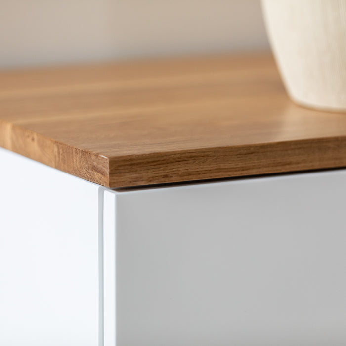 LAMER SIDEBOARD | מזנון עץ לסלון בשילוב עץ אלון בגוון טבעי