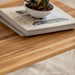 תמונה מזווית מספר 2 של המוצר KLOVER | שולחן מעוצב עשוי סטריפים של עץ אלון, ועם רגלי סיכה לבנות