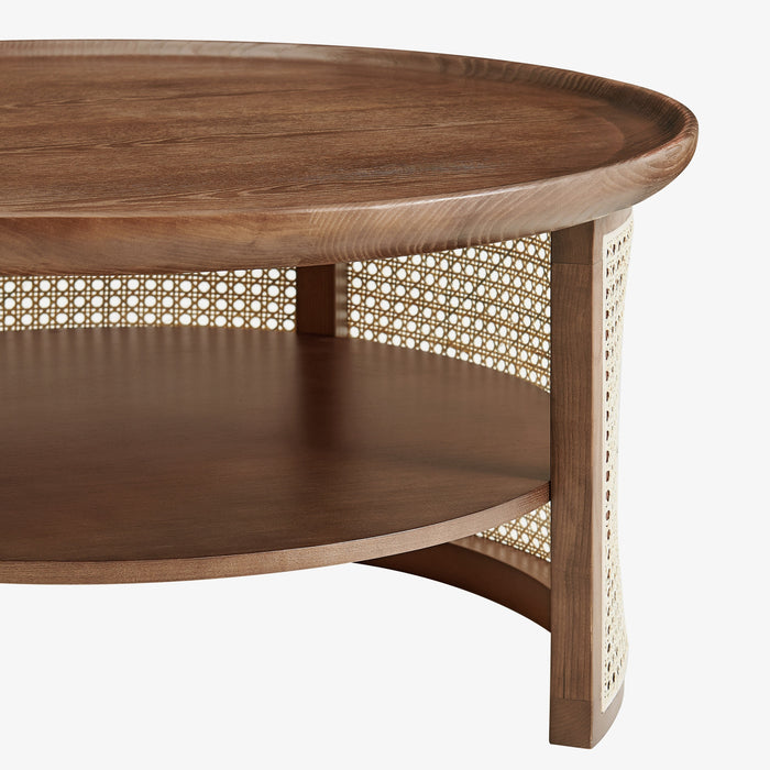 Beau | שולחן סלון עגול מעץ מלא בגוון אגוז עם מסגרת ראטן
