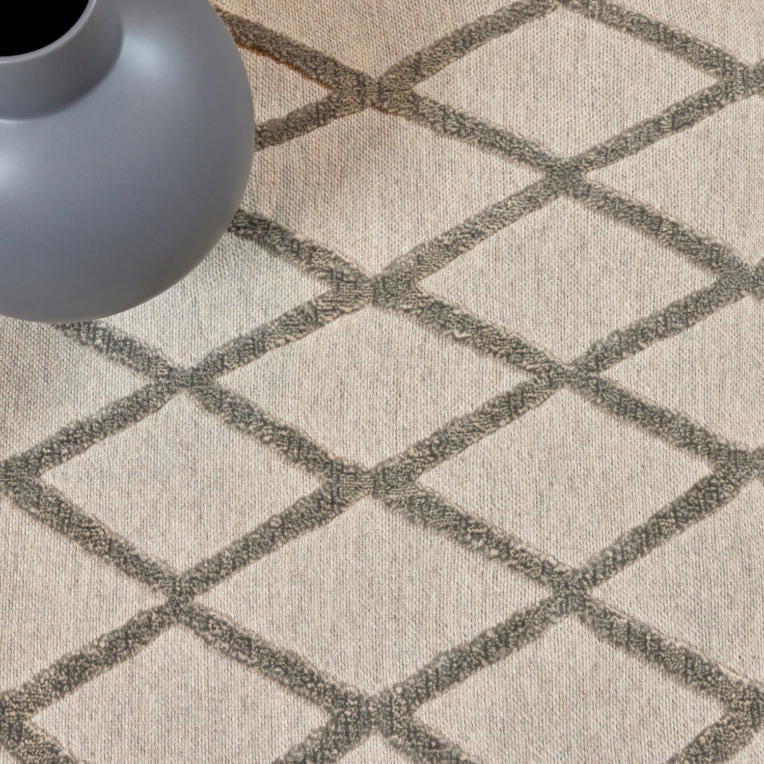 MEGA | שטיח בוהו בדוגמת מעוינים - KUALA