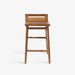 תמונה מזווית מספר 2 של המוצר KORT | כיסא בר נורדי מעץ עם משענת נמוכה