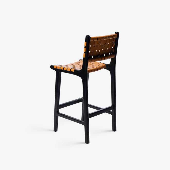 KARRAH | כיסא בר שחור בשילוב רצועות עור