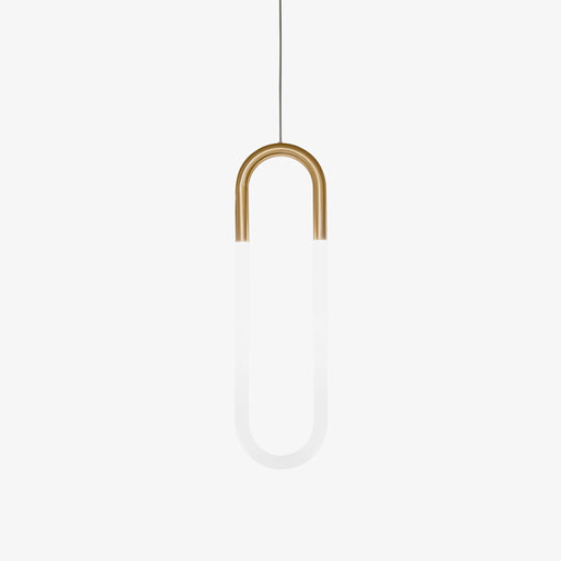 מעבר לעמוד מוצר HAI | מנורת תליה מעוצבת עם זכוכית חלבית בשילוב פליז מוזהב
