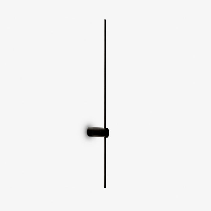 STRIPE | מנורת קיר בגוון שחור