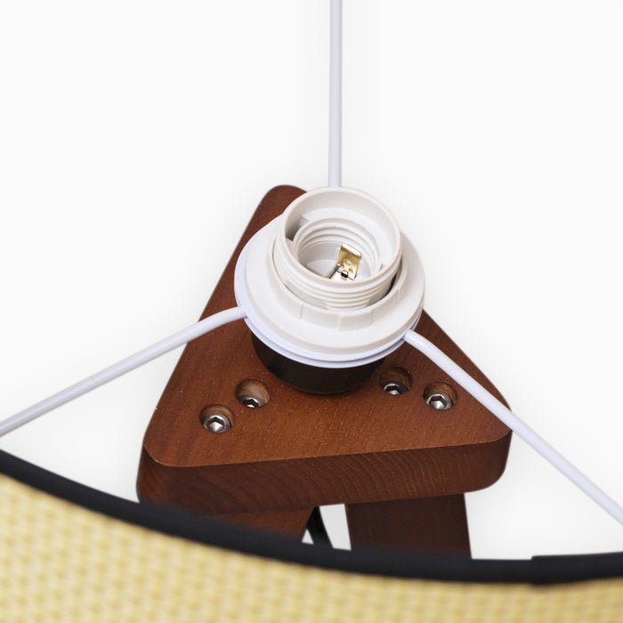 FIE | מנורת עמידה בסגנון בוהו שיק משולבת עץ וראטן