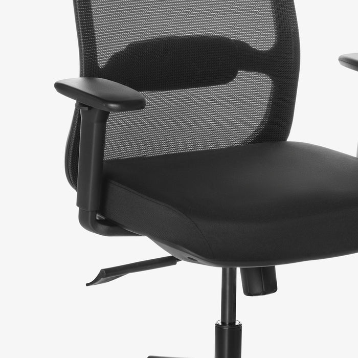 Male | כיסא משרדי מודרני בגוון שחור